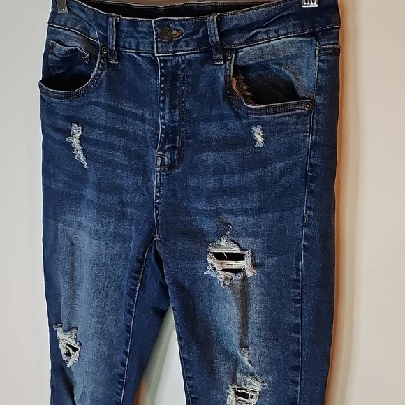 Bluenotes Size 10 Distressed Blue High Rise Jeggings - Picture 2 of 7